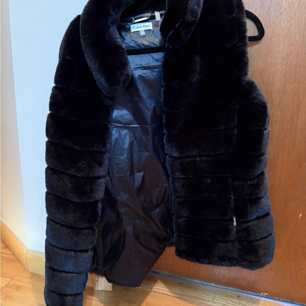 Calvin Klein Women's Dark Faux Fur Teddy Jacket